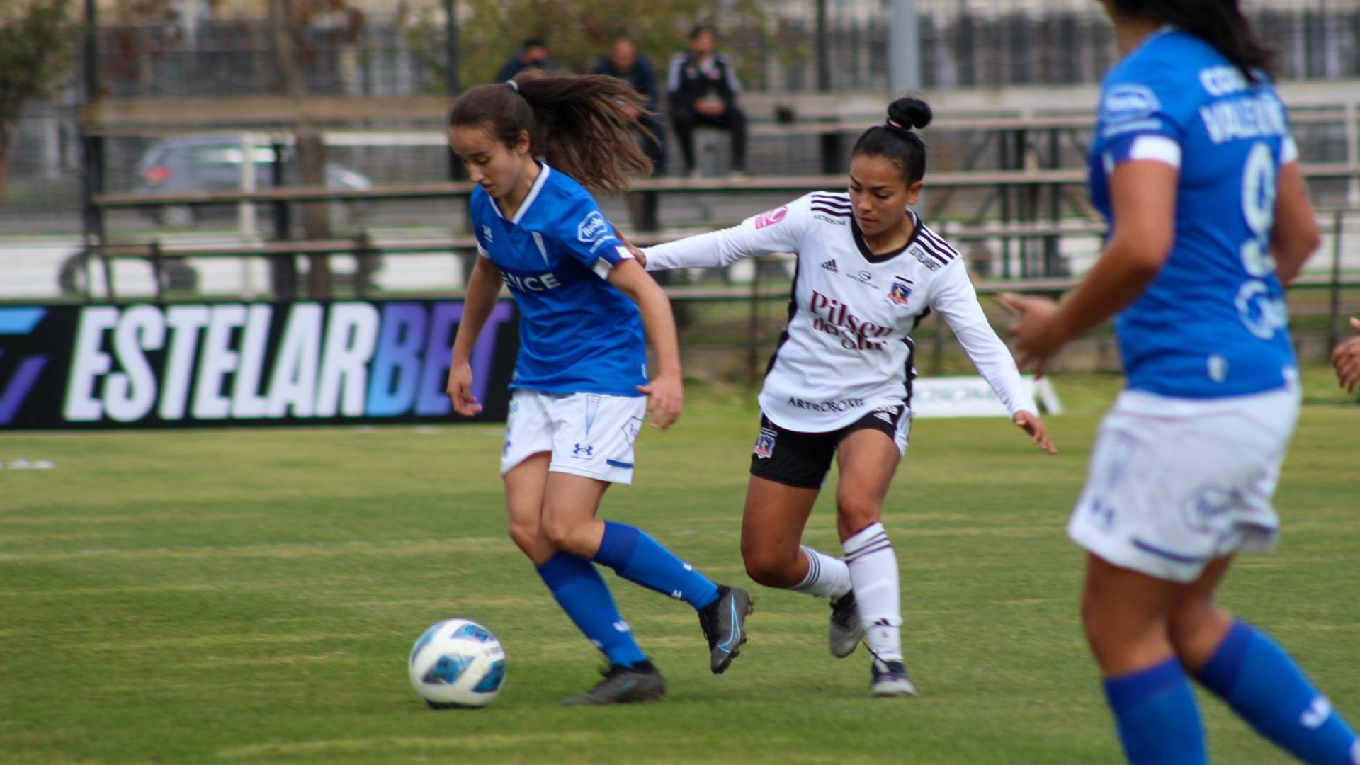 Fútbol Femenino Acreditación Universidad Católica Vs Colo Colo Cruzados