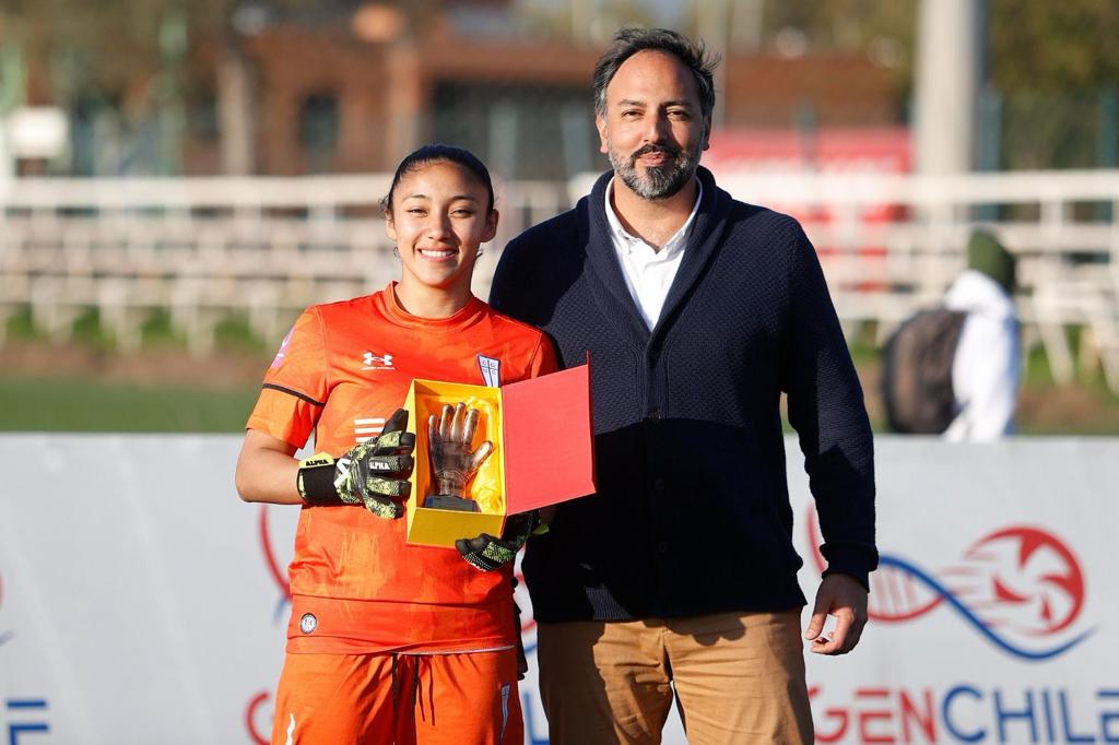 Constanza Barrientos representará a Chile en el torneo Conmebol de Arqueros 2023