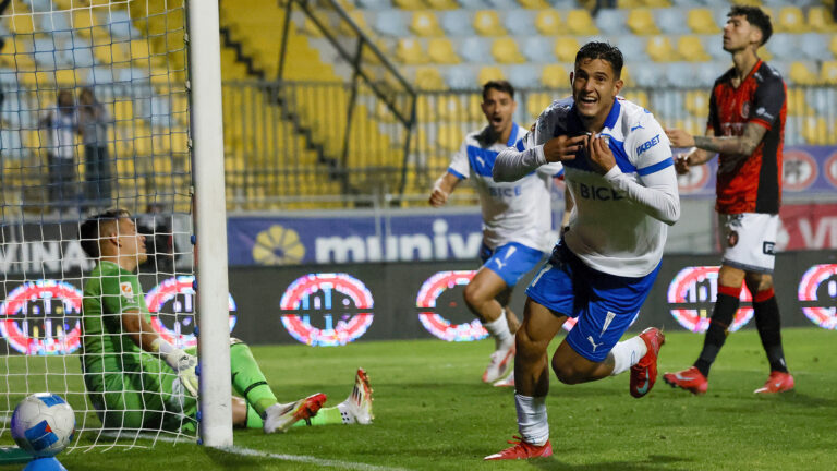 Católica 2-1 Limache Jader Gentil
