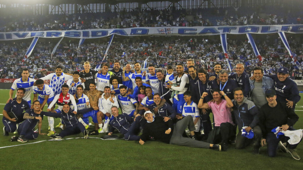 Universidad Católica vs Unión La Calera en Claro Arena 2025