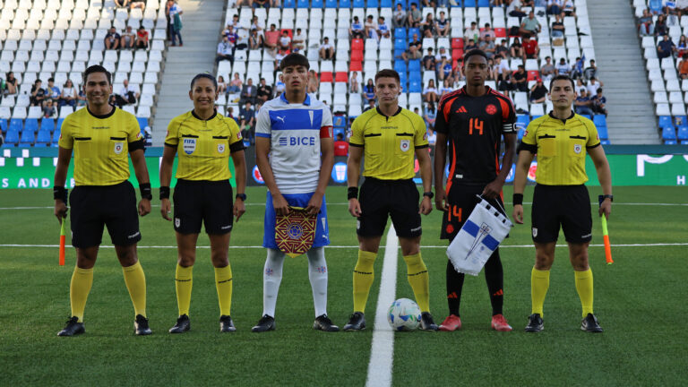 Universidad Católica vs COlombia Copa UC 2025